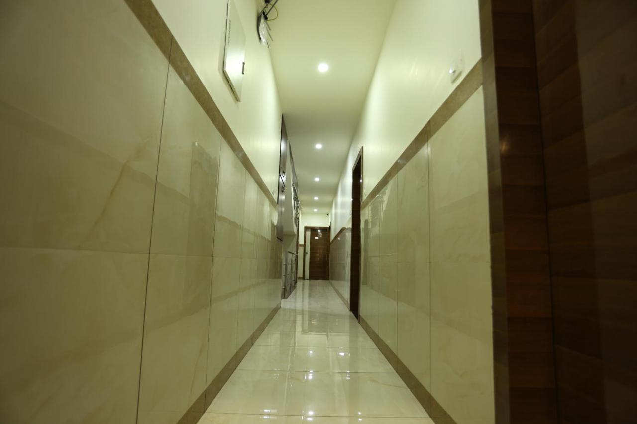 Hotel Sigma Suites 班加罗尔 外观 照片